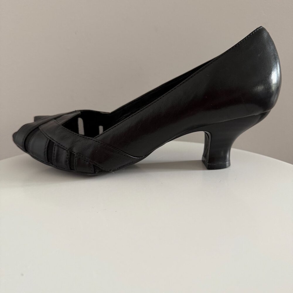 Clarks - Black - Leather Kitten Heels with Peep Toe - Size 8